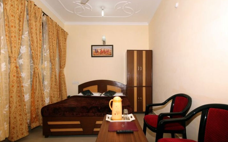 Hotel-Anuj-Regency