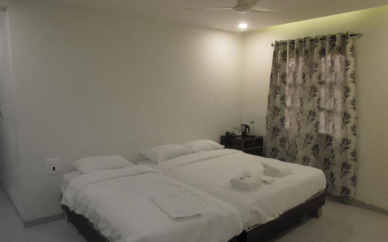 Hotel Avisha Residency