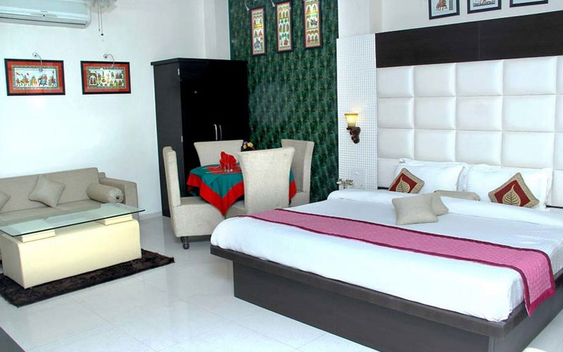 Hotel Bhagyodaya Residency And Saffron Restaurant