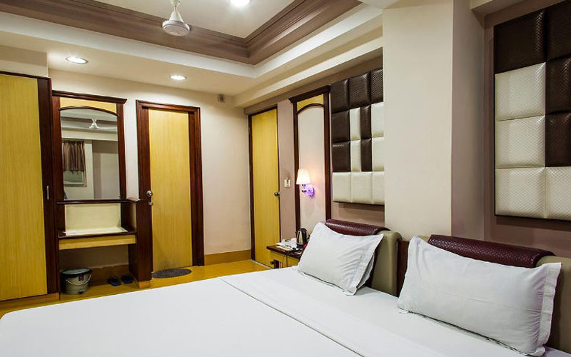 Hotel Heeralal