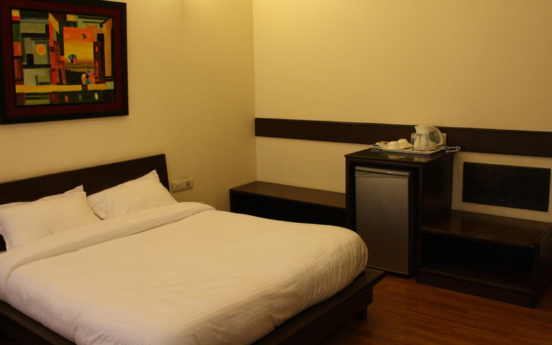 Hotel Pallavi West
