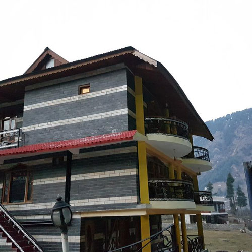 Kunal Hotel & Cottages